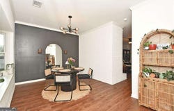 230 West Avenue, Carrollton, GA 30117