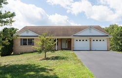 97 GLOUCESTER RD, STUARTS DRAFT, VA 24477