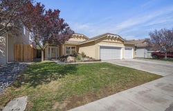 1756 Walnut Drive, Fernley, NV 89408