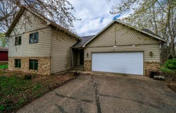 6413 Laurel Road, Saint Cloud, MN 56303
