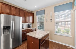 263 Lakeshore Drive, Oswego, IL 60543