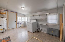 384 S Gilbert St, Powell, WY 82435
