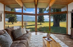 1020 Middle Rd, Columbia Falls, MT 59912