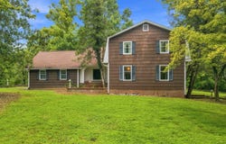 174 Irwin Ln, Clinton, TN 37716