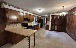 426 Comanche Dr, Holton, KS 66436