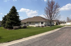 1625 Northridge Dr, Watertown, SD 57201