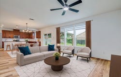 401 Waterleaf Blvd, Kyle, TX 78640