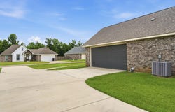 68 Berwick, Petal, MS 39465