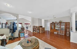 14 Daulton Dr, Franklin Twp., NJ 08873-6046