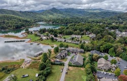 98 Brett Way, Hiawassee, GA 30546