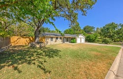 6802 Columbia Dr, Austin, TX 78723