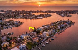 835 BAY POINT Drive, MADEIRA BEACH, FL 33708