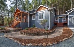 322 Round Prairie Road, Wilderville, OR 97543