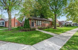 1283 E Melton Road, Birmingham, MI 48009