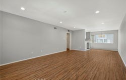 12801 Moorpark Street, Studio City, CA 91604