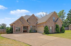 3635 Williams Brooke Lane, Hernando, MS 38632