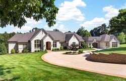 262 Dietrich Road, Ballwin, MO 63021