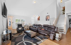 417 Foxglove Dr, Hutto, TX 78634