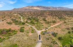 277 Canelo Road, Elgin, AZ 85611