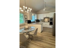 1866 ALDERSGATE DRIVE, LYNDHURST, OH 44124