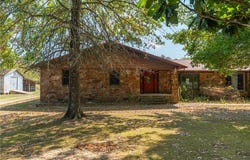 4374 E State Highway 22, Paris, AR 72855