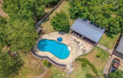 2900 Wallace Lake Rd, Pace, FL 32571