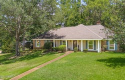 106 Deer Run, Pearl, MS 39208