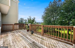 32 PARKVIEW Way, NEWTOWN, PA 18940