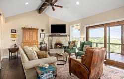 127 Robert E Lee Rd, Hunt, TX 78024