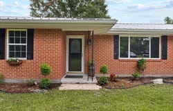 8 Hilda Ln, Carriere, MS 39426