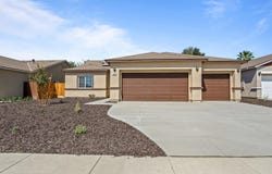 2064 Ventura Avenue, Corcoran, CA 93212
