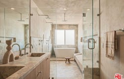 18 Voyage St, Marina Del Rey, CA 90292