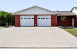 821 3rd St SE, Sidney, MT 59270