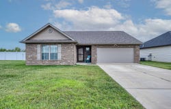 414 Mallard Circle, Chandler, IN 47610