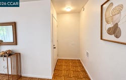 1473 Marchbanks Dr, Walnut Creek, CA 94598