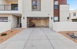 3534 E Amanecer Ln, Washington, UT 84780