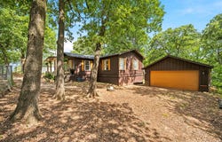 417 Shady Trail, Tool, TX 75143
