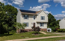 422 Skylark Dr, Coraopolis, PA 15108