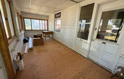521 Brewster St E, Harvey, ND 58341