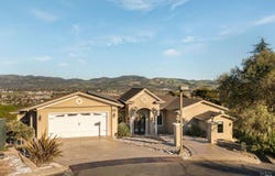 10 Canterbury Drive, Napa, CA 94558