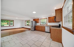 3628 COLONIAL Avenue, Millcreek, PA 16506