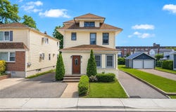 22 Devine Street, Lynbrook, NY 11563