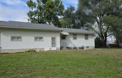 617 9th Avenue, Aberdeen, SD 57401