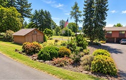 9798 SE HILLCREST Rd, HappyValley, OR 97086