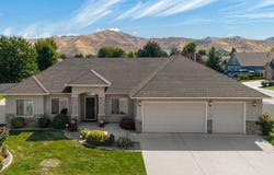 1118 Regency Way, Emmett, ID 83617