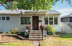 904 E Joseph Ave, Spokane, WA 99208