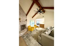 605 E Pintail Circle, Fresno, CA 93730