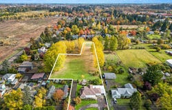 1045 SW 53rd St, Corvallis, OR 97333