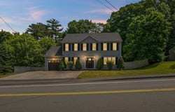 418 Beech St, Rockland, MA 02370