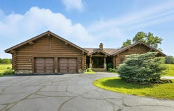 560 County Road 170, Diamond, MO 64840